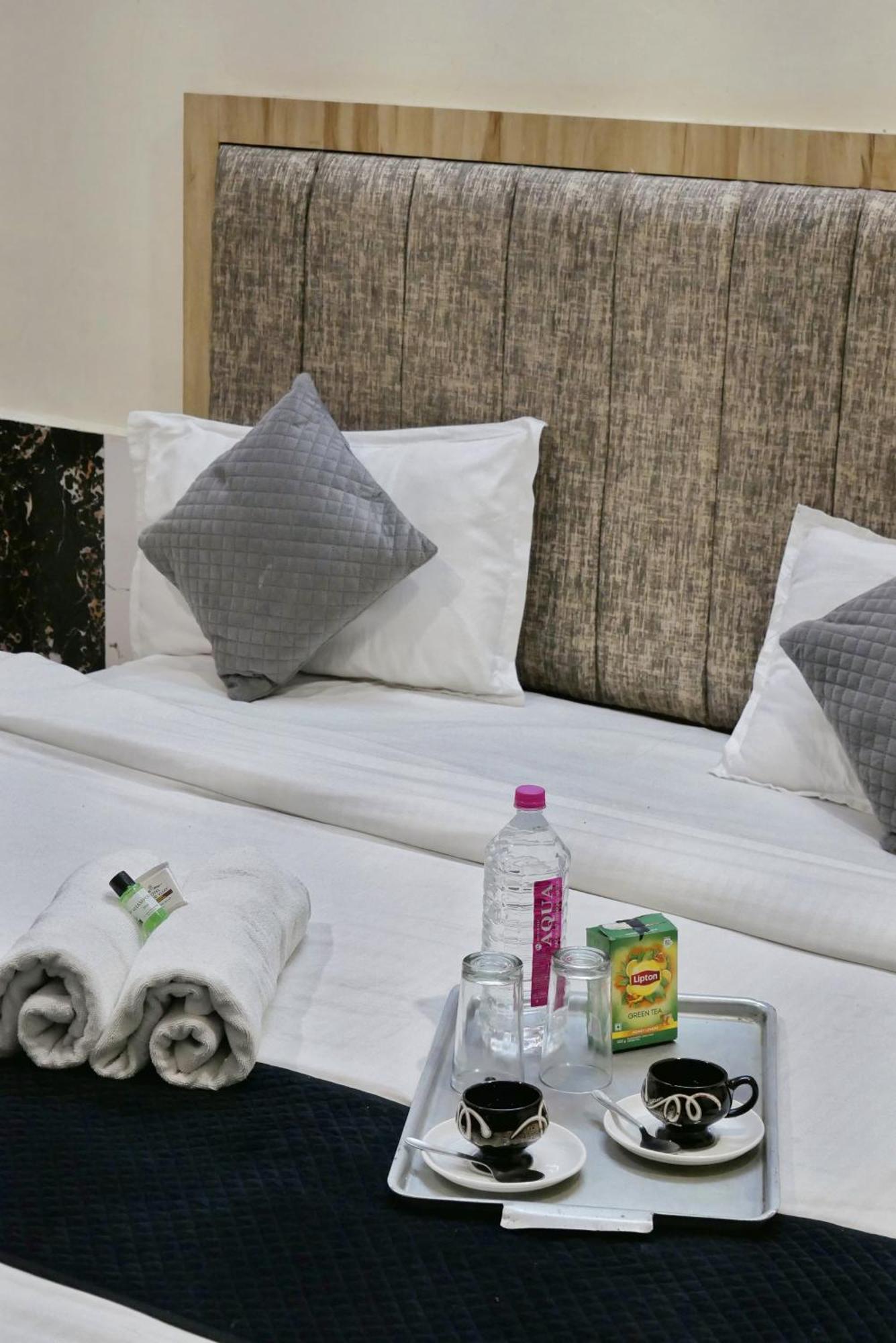 Hotel Grand Vijay Пушкар Номер фото