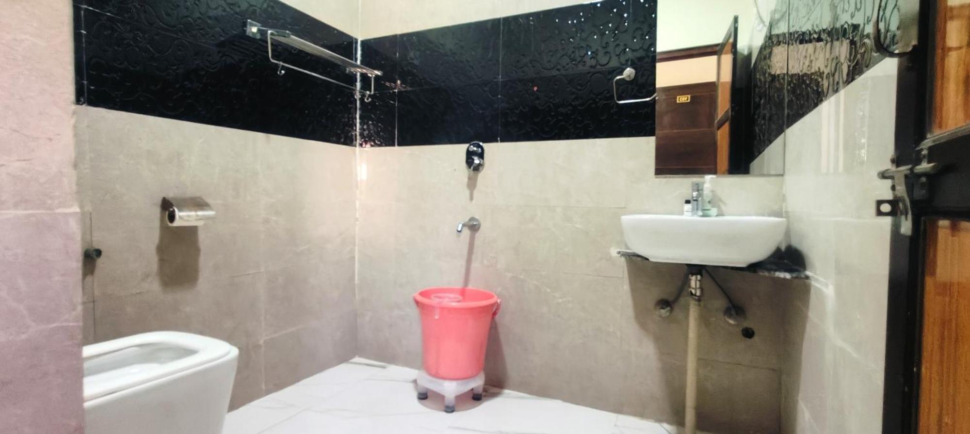 Hotel Grand Vijay Пушкар Экстерьер фото